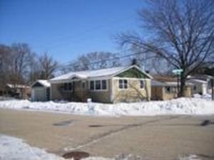 1406 W Northeast Shore Dr, McHenry, IL, 60051