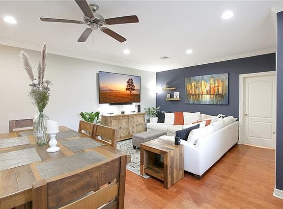 5th image of 2961 Mount Talbot St