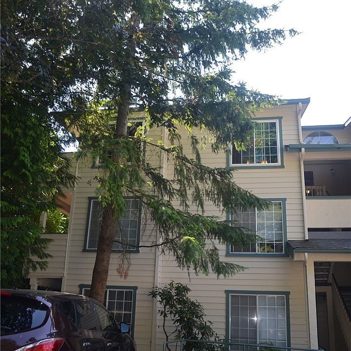 1st image of 17624 1st Ave S APT C304