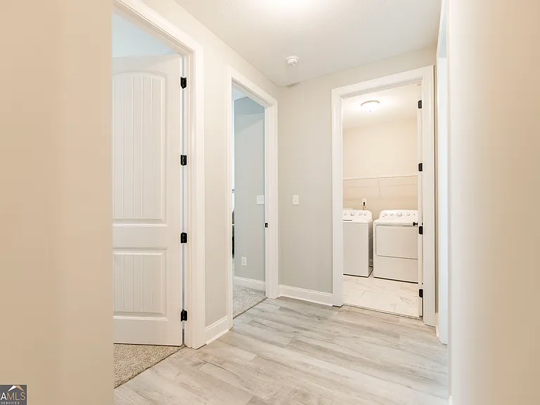102 Copper John Ct — Photo 4
