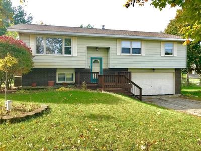 3360 Park Rd, Coloma, MI, 49038