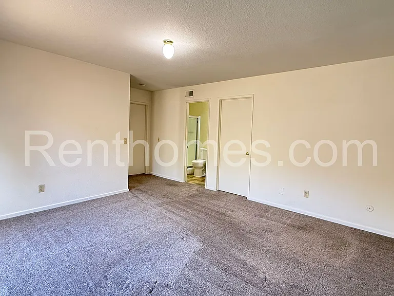 1553 Palomar Dr — Photo 21