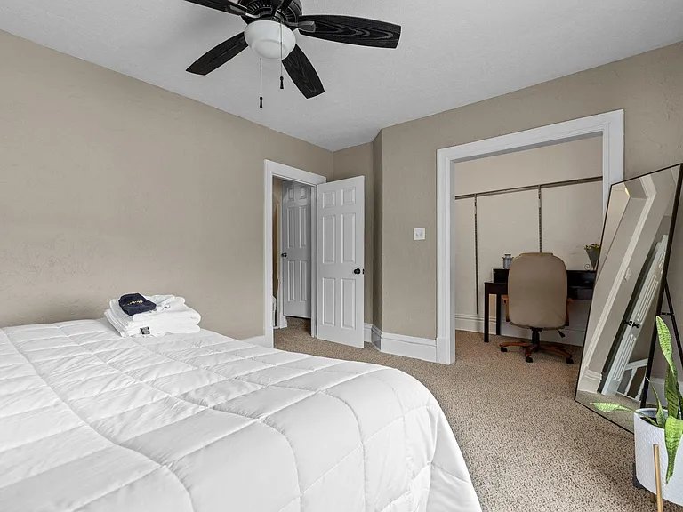 303 Kathleen St — Photo 24