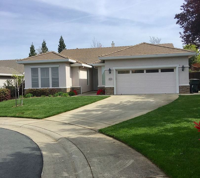 1st image of 2421 Churchill Ct