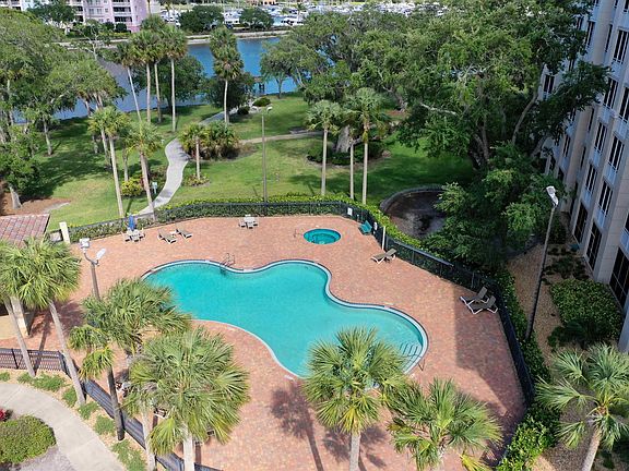 4th image of 146 Palm Coast Resort Blvd Unit 704