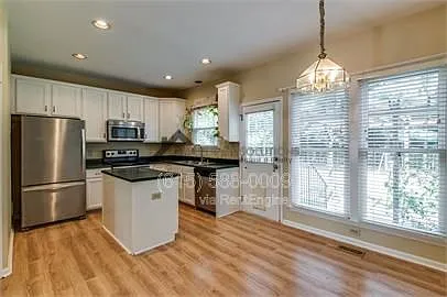 1244 Buckingham Cir — Photo 11