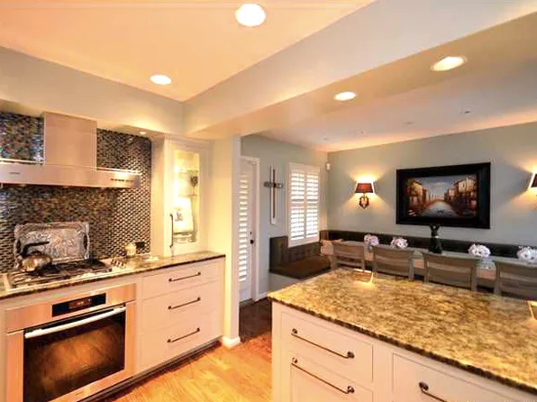 3033 Cahaba Cliffs Dr, Birmingham, AL 35243