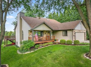 1646 Larchmont Rd, Davis, IL 61019