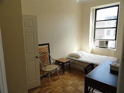 3rd image of 94 E 4th St APT 901