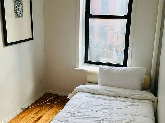 5th image of 335 E 94th St APT 23