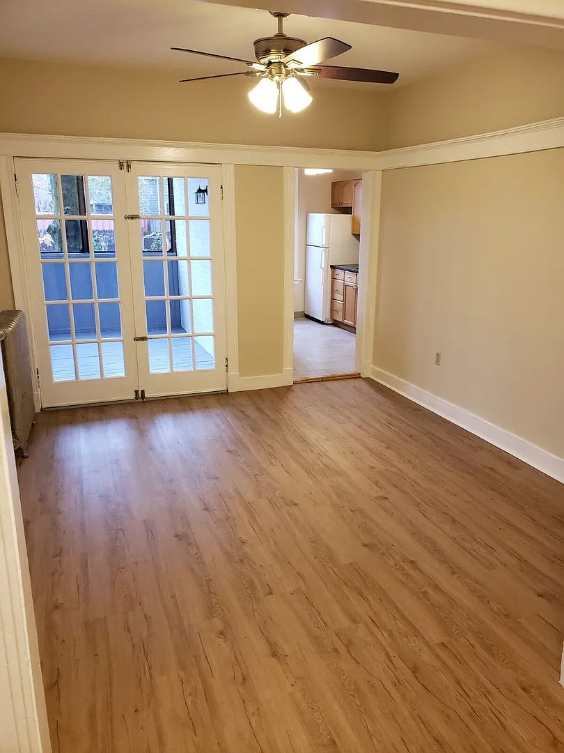 Spacious three bedroom — Photo 3
