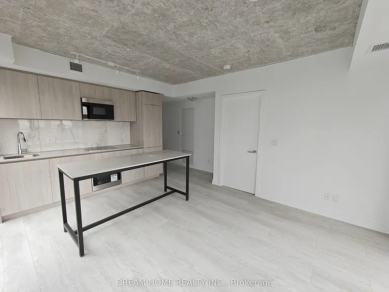 47 Mutual St #2302 — Photo 10