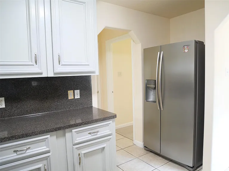 6603 Schambray St — Photo 22