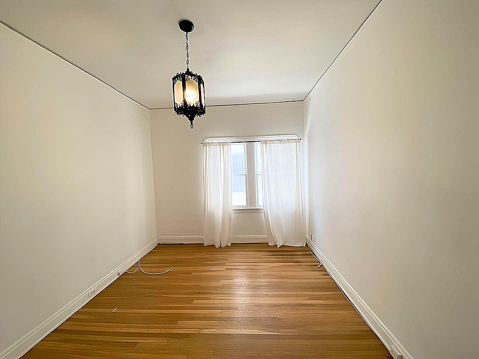 1st image of 343 N Gardner St #1