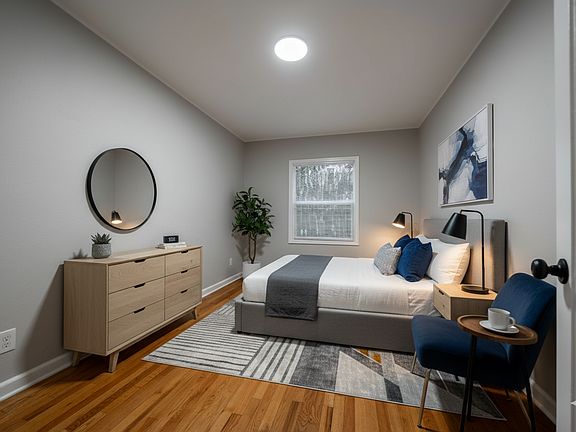 4th image of 4515 N Montana Ave #4515