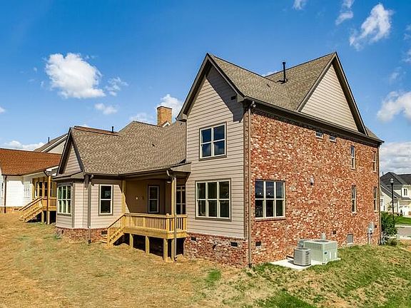 4th image of 291 Rich Cir