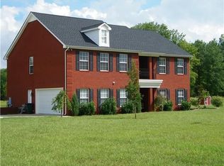 1766 N Lovvorn Rd, Christiana, TN 37037