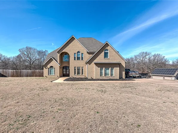 13523 Meadow Rdg, Fayetteville, AR 72704