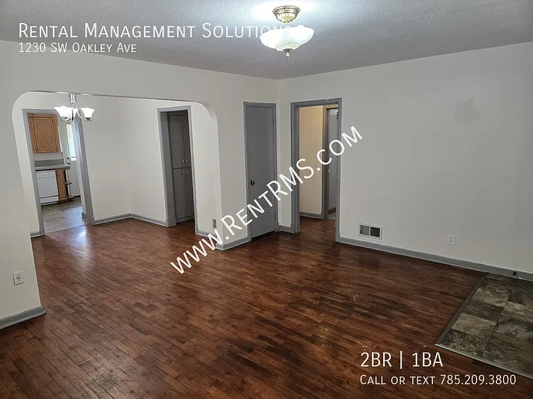 1230 SW Oakley Ave — Photo 4