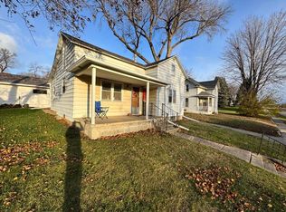 704 3rd Ave, Alton, IA 51003
