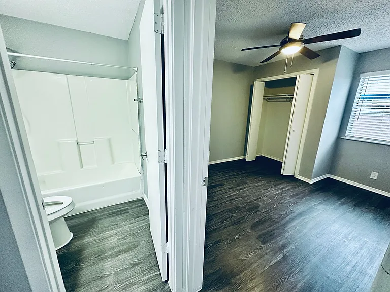 5507 Rose Hill Cir — Photo 14