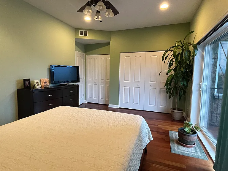 3016 N Harlem Ave #3N — Photo 3