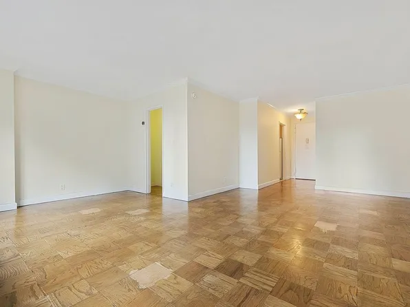 160 W End Ave APT 9C, New York, NY 10023