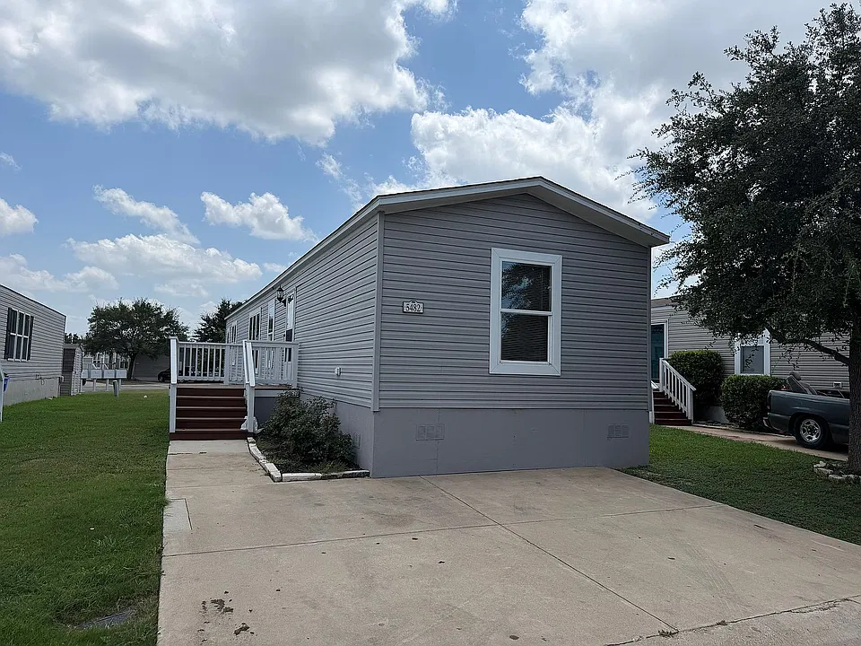 5482 Tierra Alta Cir