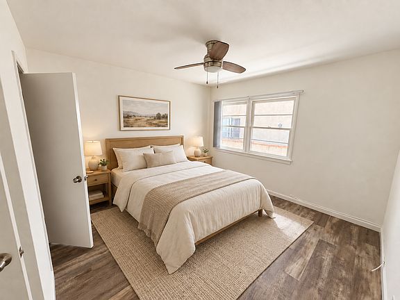 3rd image of 1318 19th St APT B