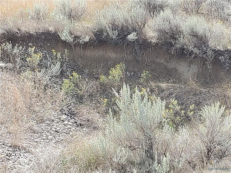 2nd image of 3150 Ford Rd