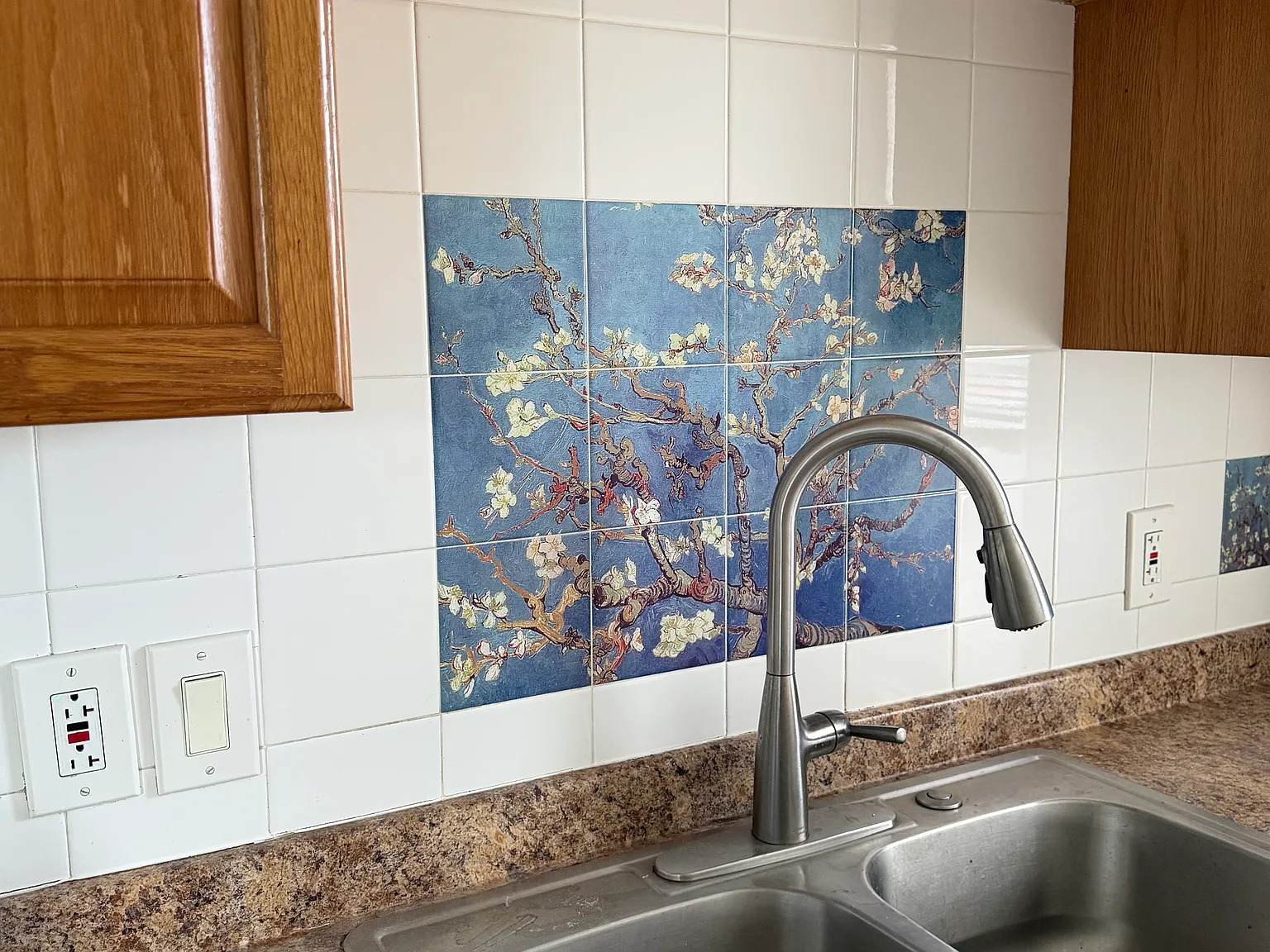 2 bed, 1000 sqft, $2,800 — Photo 2