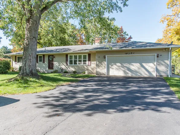 63862 32nd St, Lawton, MI 49065