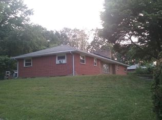 3277 Cedarwood Rd, Fairborn, OH 45324