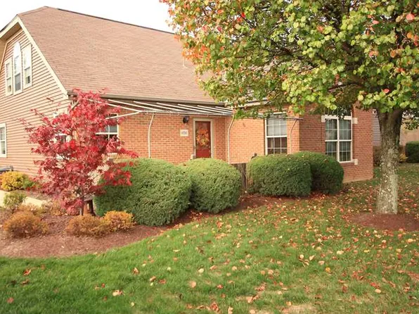 6350 Jefferson Pointe Cir, Clairton, PA 15025