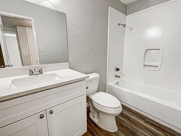 2nd image of 7347 Mar Vista Dr