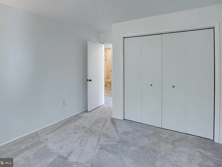 12303 Mulberry Ct — Photo 45