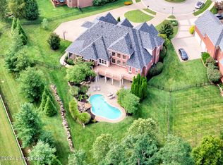 2128 Highland Springs Pl, Louisville, KY 40245