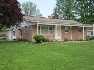 201 Ziegler St, Mount Joy, PA 17552
