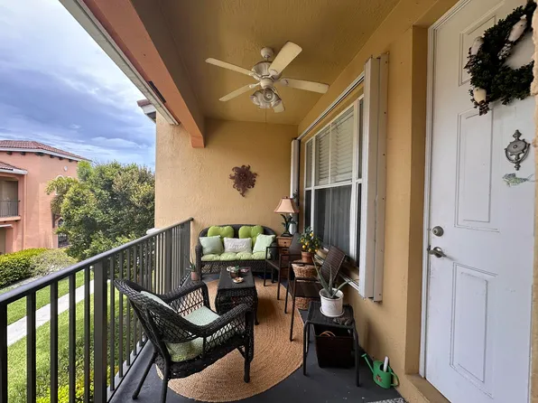 3545 Forest Hill Boulevard #12, Palm Springs, FL 33406