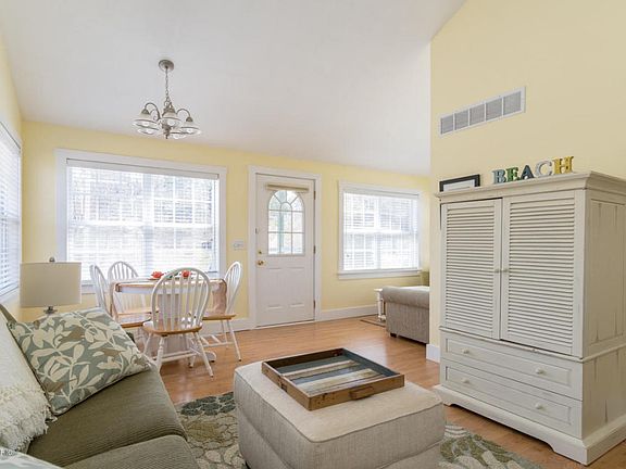 5th image of 522 A Ave