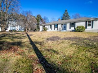 193 Pearl Hill Rd, Fitchburg, MA 01420