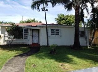 1015 Lincoln St, Hollywood, FL 33019