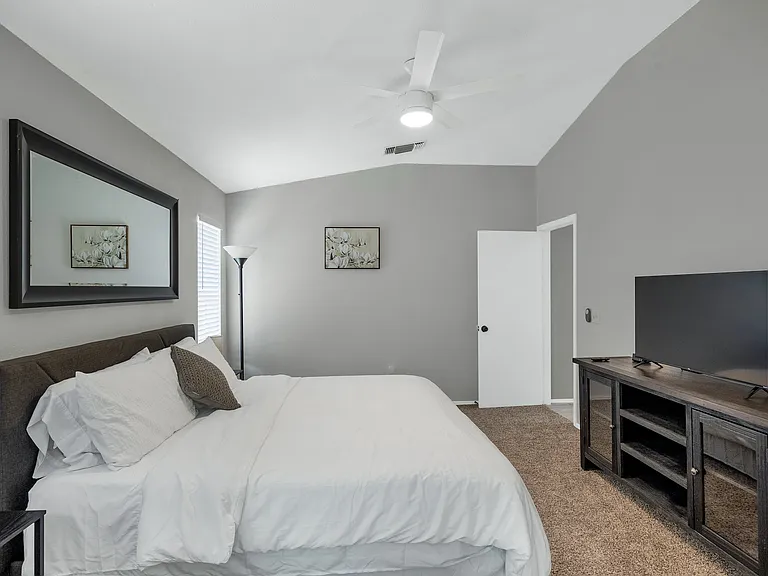4285 W Plantation St — Photo 27