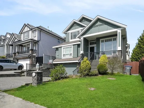 18927 54a Ave, Surrey, BC V3S 6R4