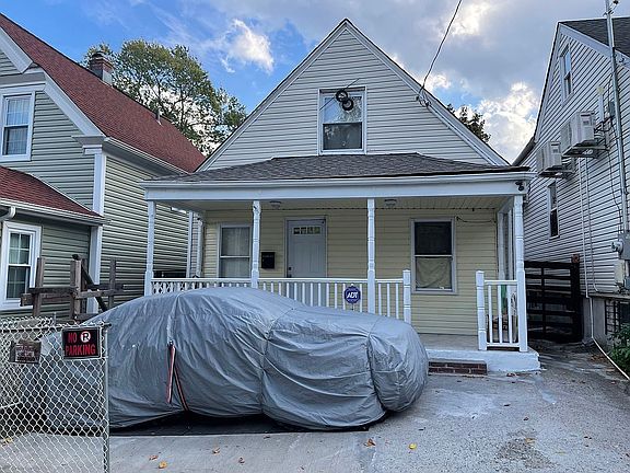 2nd image of 18 Laurel Ave