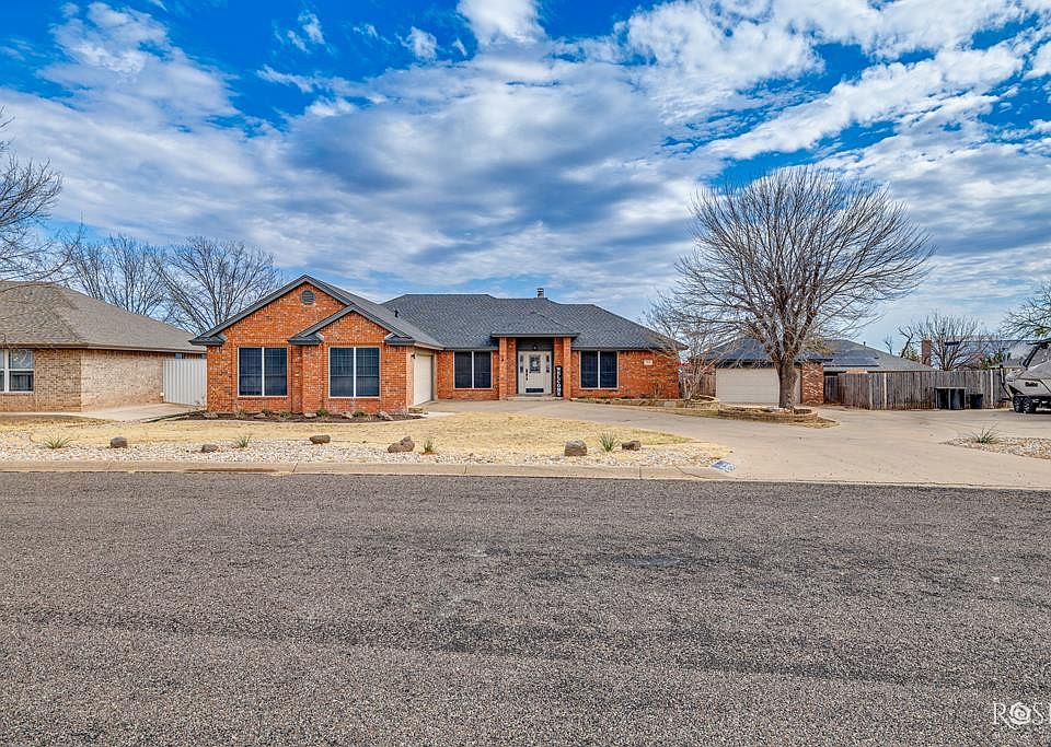 1st image of 214 Burlington Rd