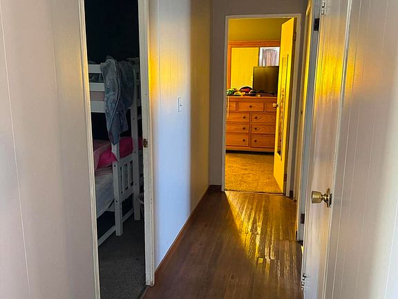 4th image of 3308 Avenue J