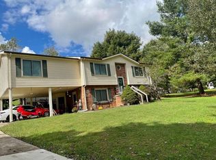 2440 Old Calvary Pike, Lebanon, KY 40033