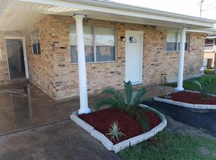 4916 Maid Marion Dr, New Orleans, LA 70128