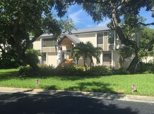 5140 Siesta Woods Dr, Sarasota, FL 34242
